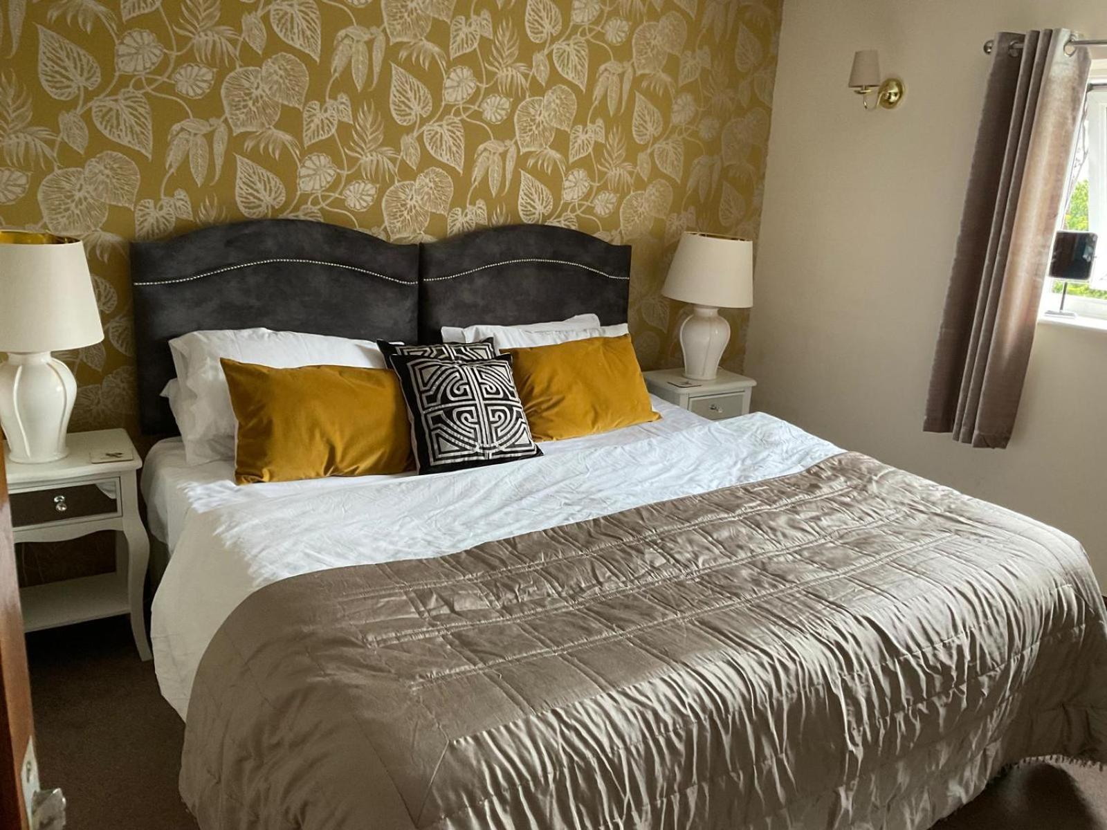 Hotel Oyo Cocketts 3*
